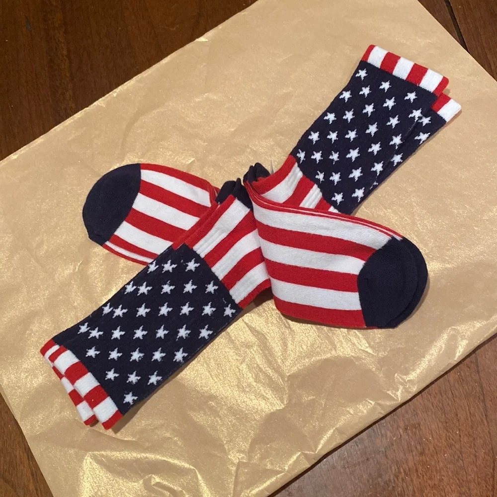 13:08  - (2 Pairs)  Stars & Stripes Patriotic Socks
